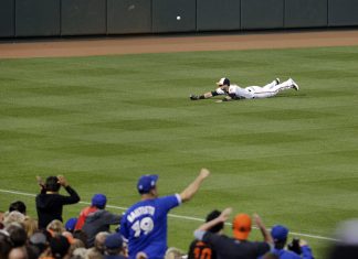 Joey Rickard Night Spoiled By Extras – Os Lose 6-4