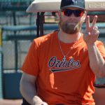 2018 Andrew Cashner V sign Feb 25 paint