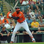 2018 adam Jones ball on knee paint