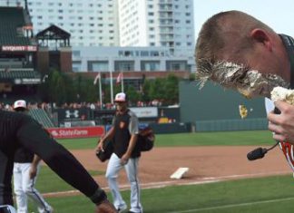 Orioles Outlast Texas 9-6