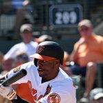 Mullins_bunt19