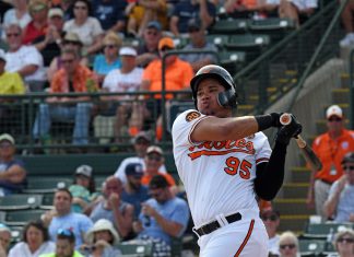 Pic By: Craig Landefeld