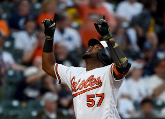 Orioles Surge Past Kansas City 4-1